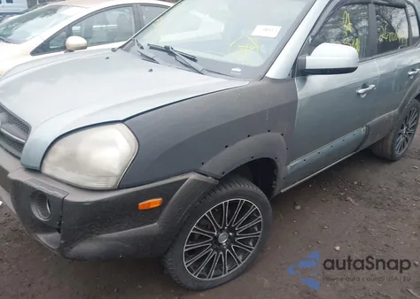 2005 Hyundai Tucson Gls/Lx из США, поврежденный, VIN KM8JN72DX5U150577